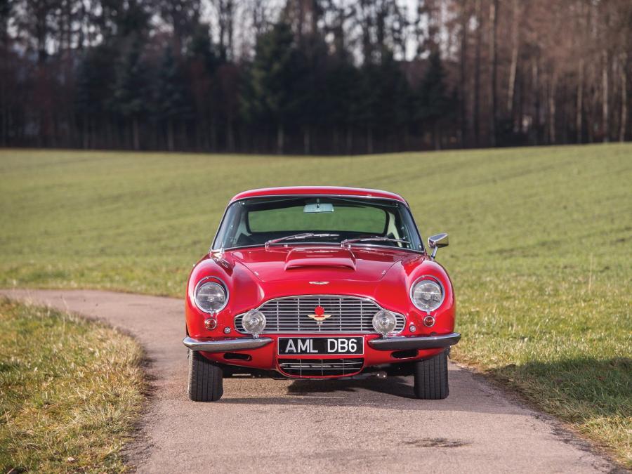  Aston Martin DB6 (2590/R) 1966 года  (фото 12 из 25)